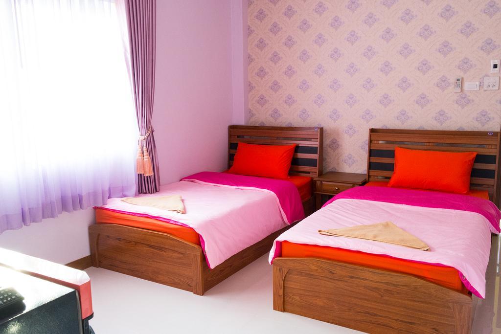 Отель Rak Ban Kerd House Ко-Сичанг Номер фото